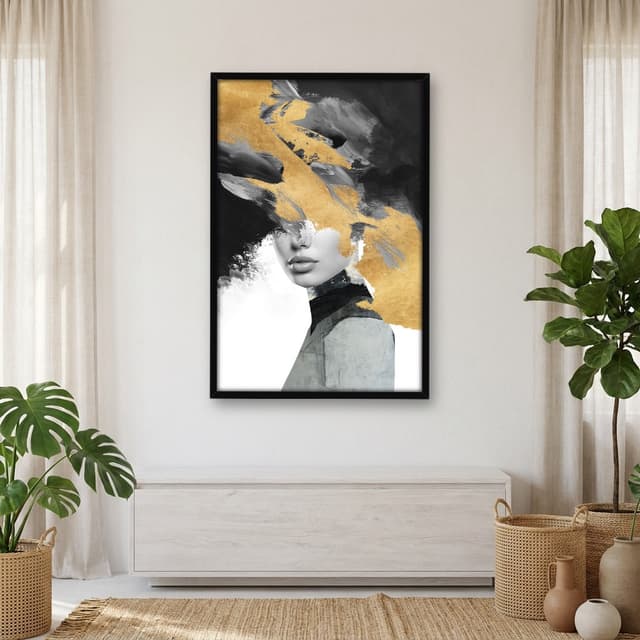 Quadro Decorativo Mulher Com Pintura Dourada